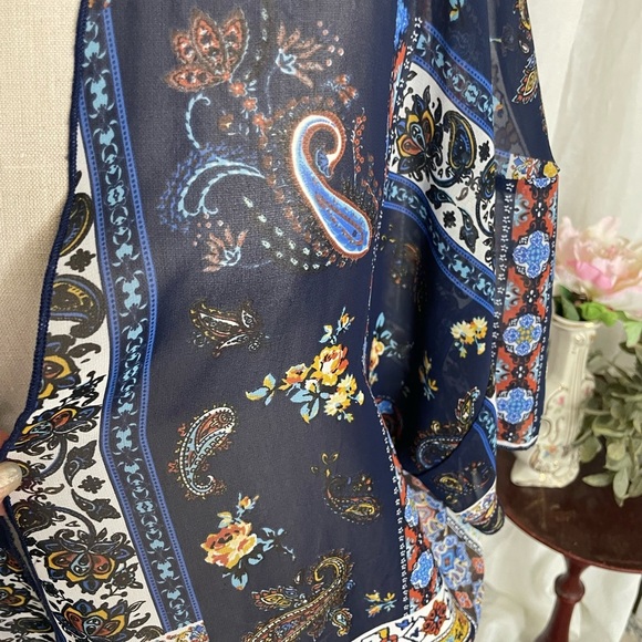 NAÏF Boho Style Women’s Open Front Blue Paisley Kimono Size Medium - Picture 12 of 14
